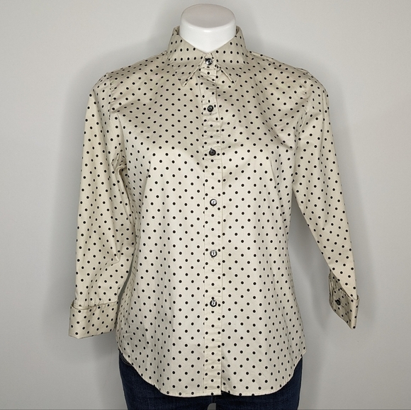 ✨3/$15  Foxcroft black & off white polkadot button up shirt 6 - Picture 1 of 8